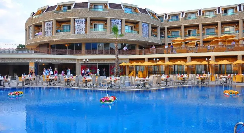 Elamir Resort Hotel - Image 1