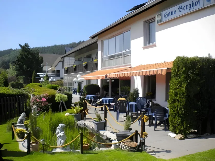 Hotel Berghof - Image 1