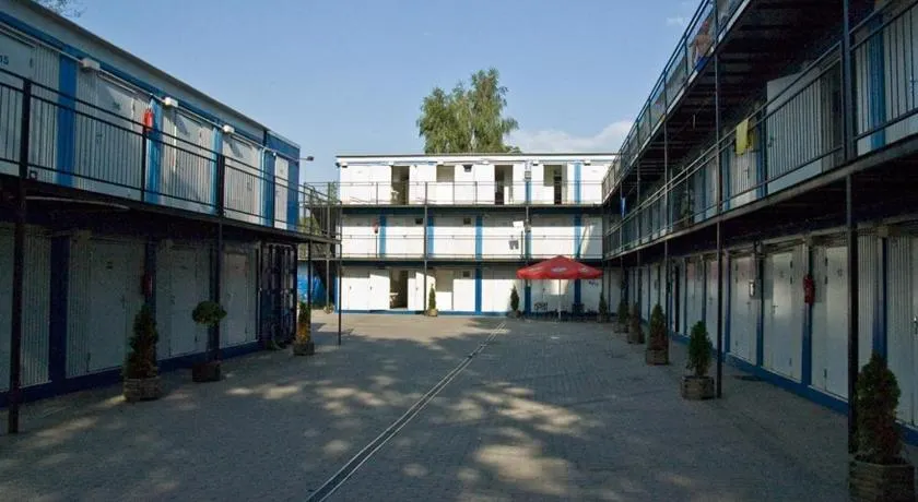 Hostel Metro - Image 1