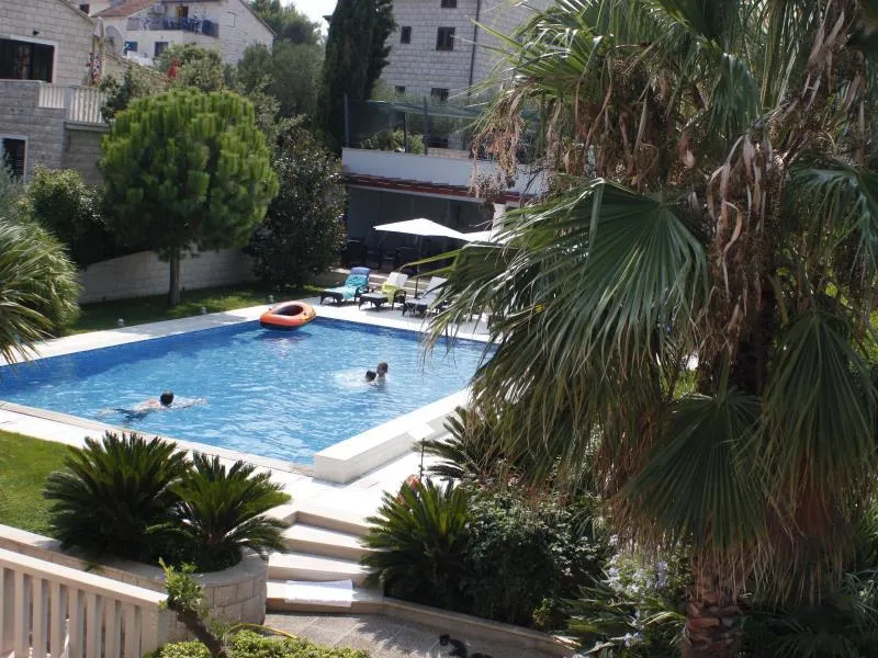 Villa Keti apartments Pool & Wellness - Image 1