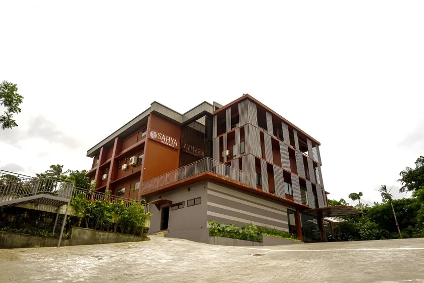 Sahya Regency - Image 1