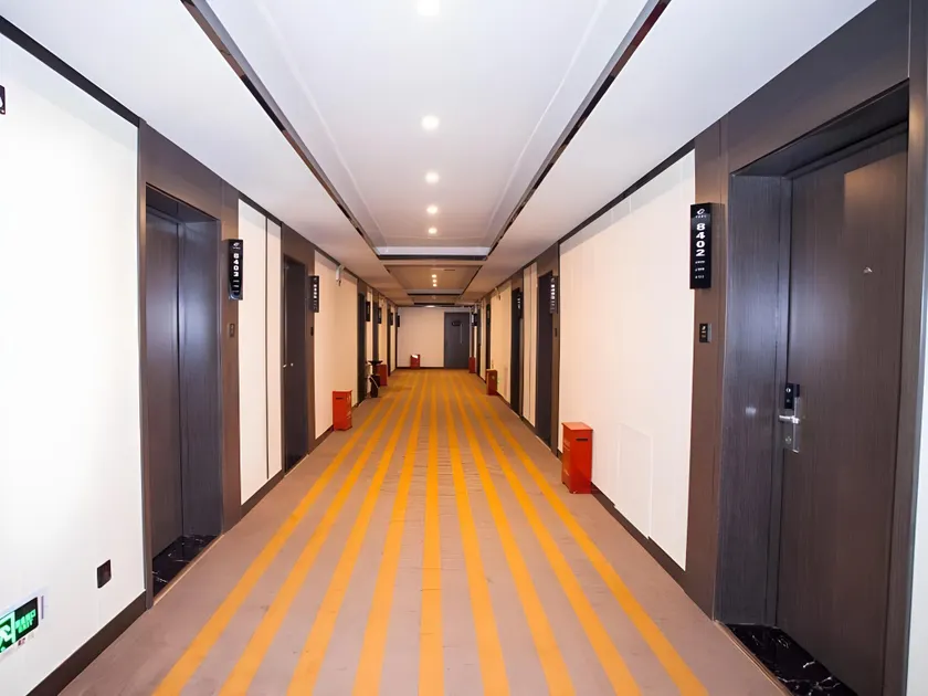 Shell Hotel Taiyuan Yingze District Liuxiang Nan Road - Image 1