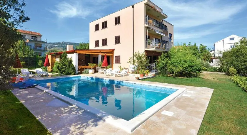 Stunning Apartment In Kastel Stafilic - Image 1