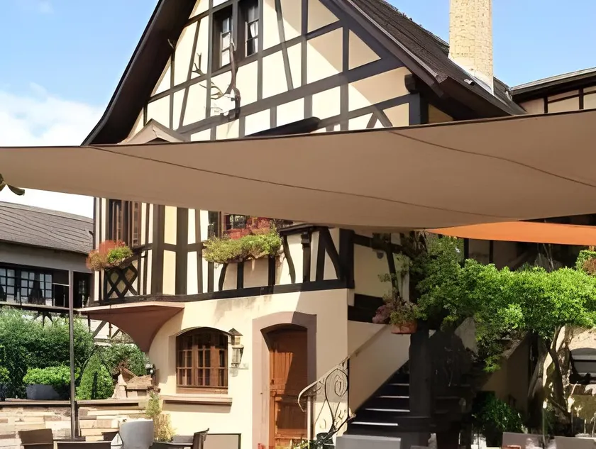 Hotel - Restaurant Le Cerf & Spa - Image 1