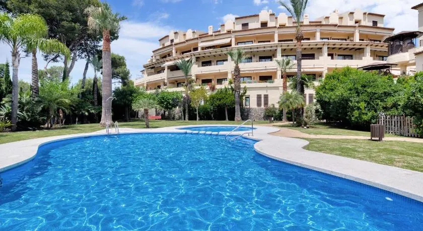 Apto frente al mar con piscina - Image 1