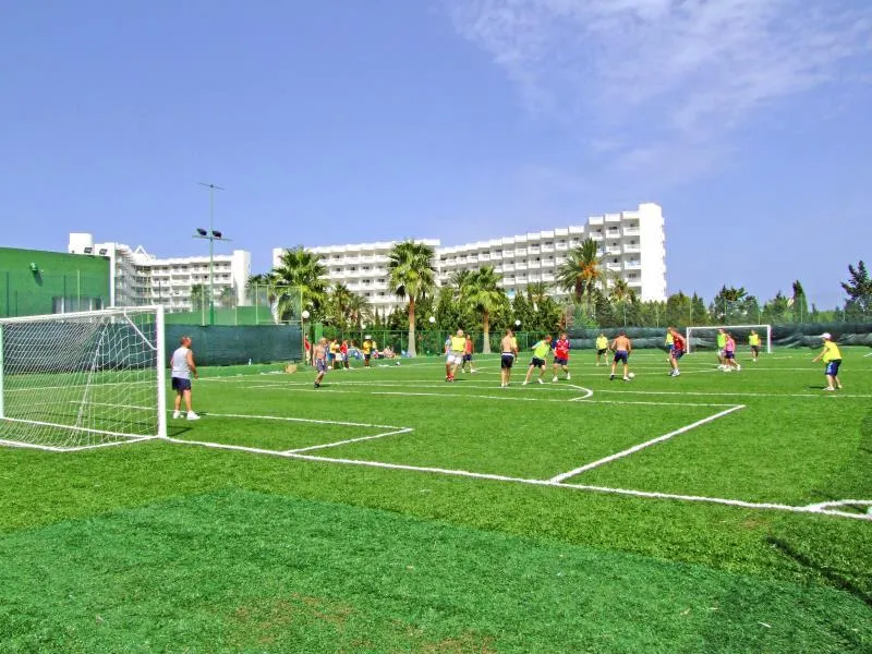 Eix Lagotel Apartamentos - Image 1