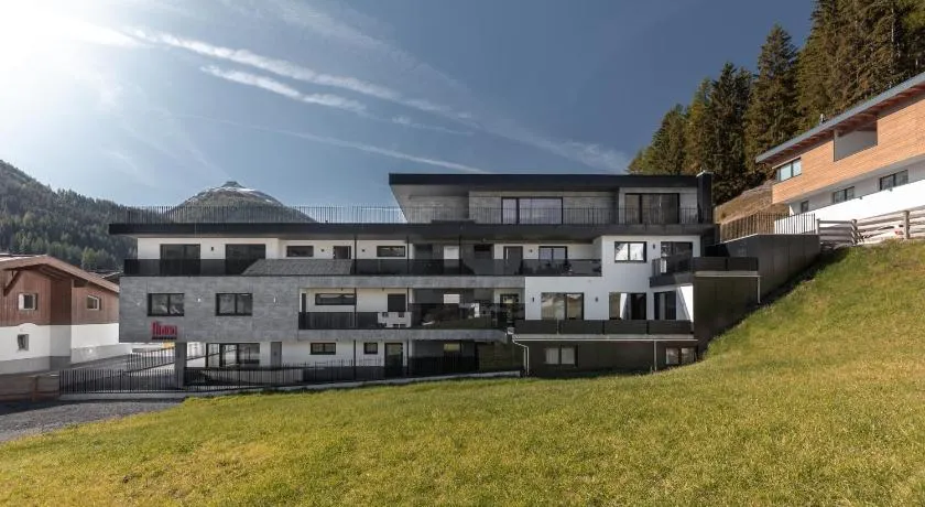 Residenz Fliana Deluxe - Image 1