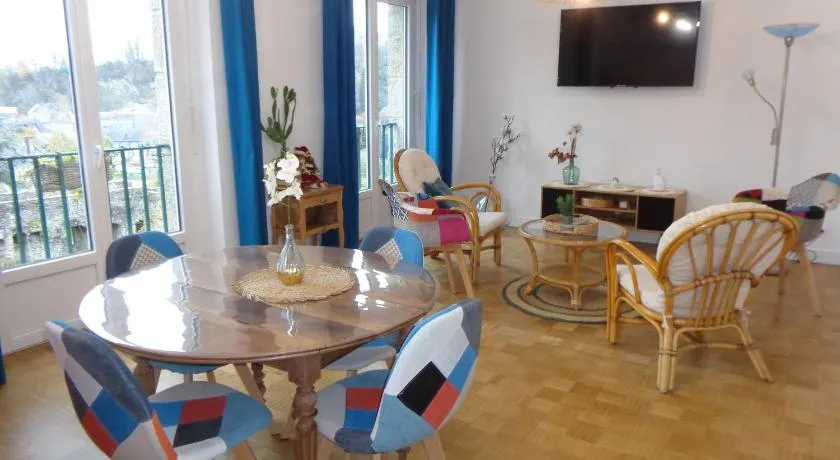 Le Relais Médiéval - Image 1