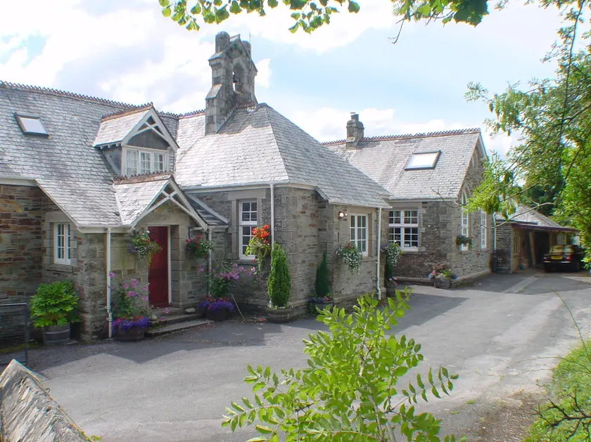 The Old School House - Image 1