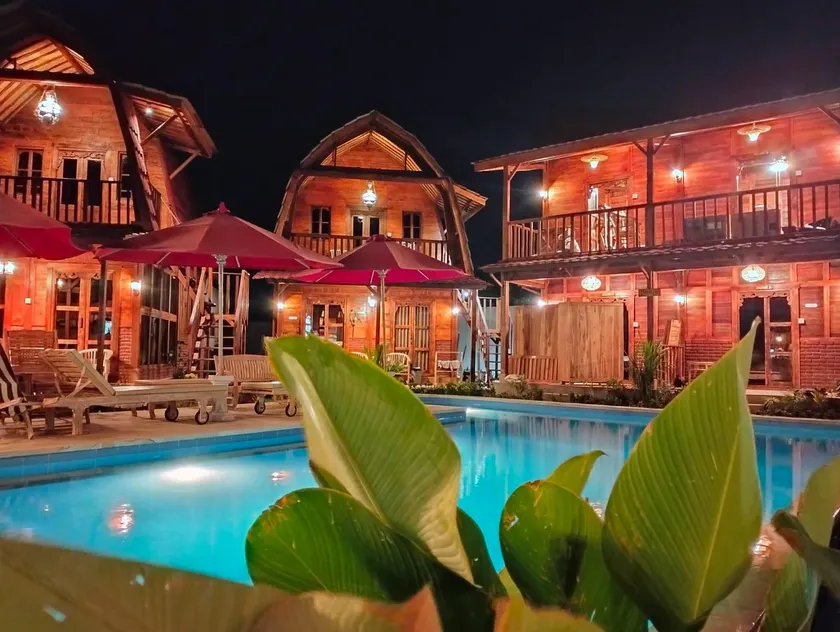 Room 2 Agung Guesthouse at Melasti Mountain Resort - Image 1