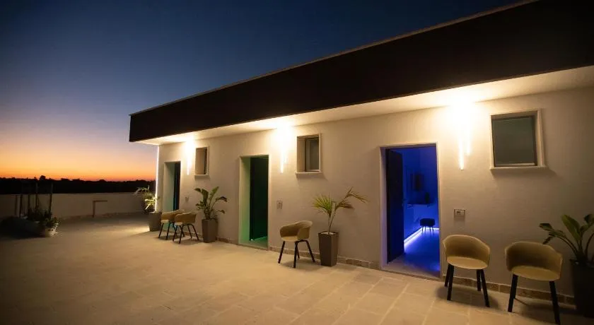 Suite La PerlaNera- TorreCanne - Image 1
