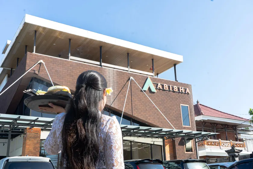 ABISHA Hotel Sanur - Image 1