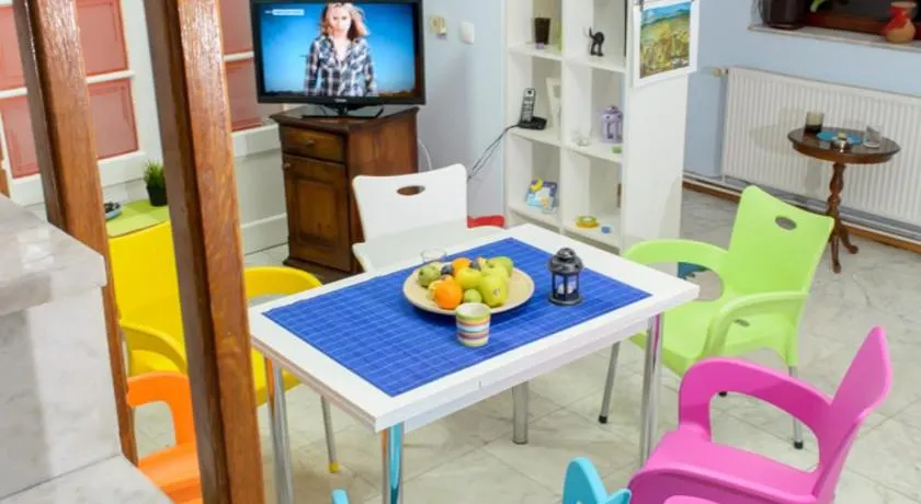 Hostel White Town - Image 1