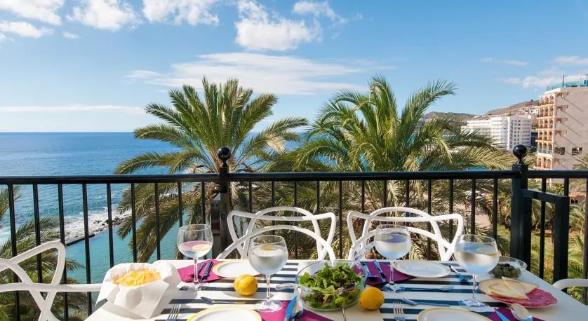 102892 -  Apartment in Mogán - Image 1