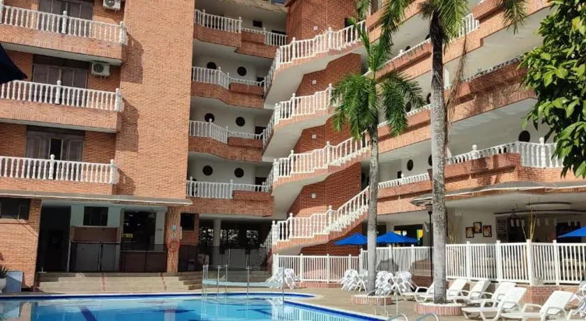 Zahira Hotel Melgar - Image 1