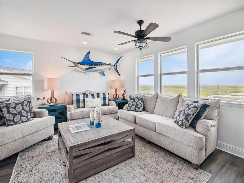 Blue Fin - Image 1