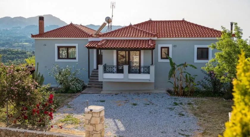 Nitsa House - Image 1