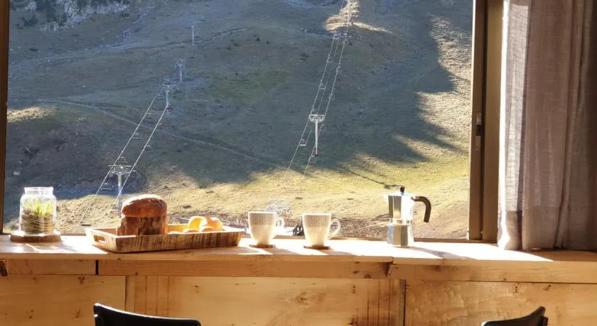 Apartamento El sarrio - Image 1
