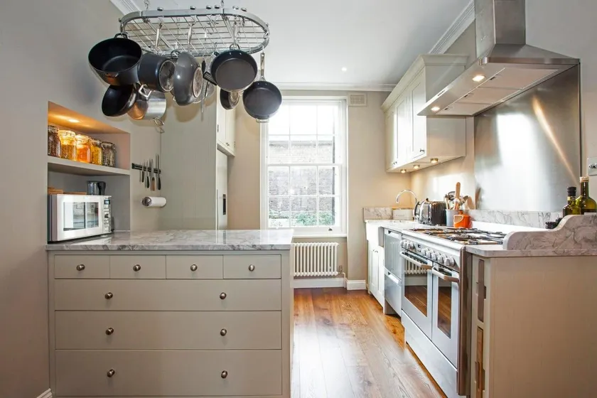 Marylebone Luxury 2-Bed Duplex with Terrace - Image 1