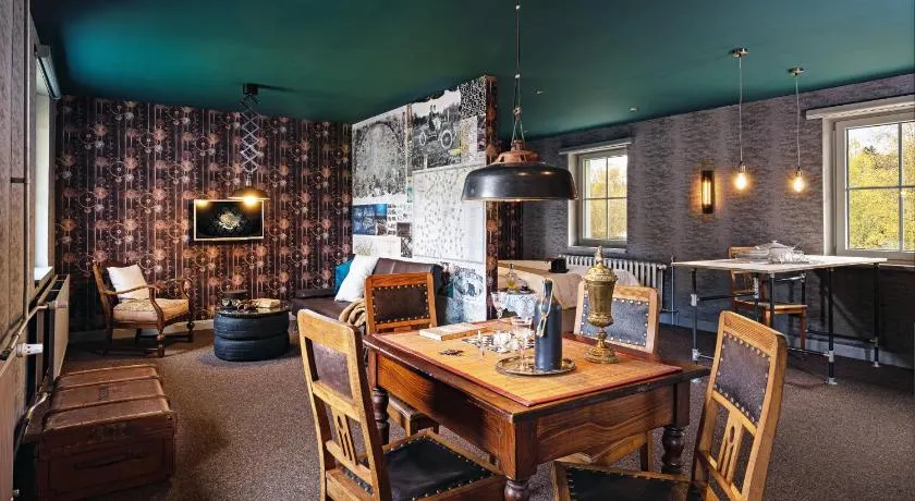 Weltraumbahnhof Rautenkranz - Steampunk Hotel - Image 1