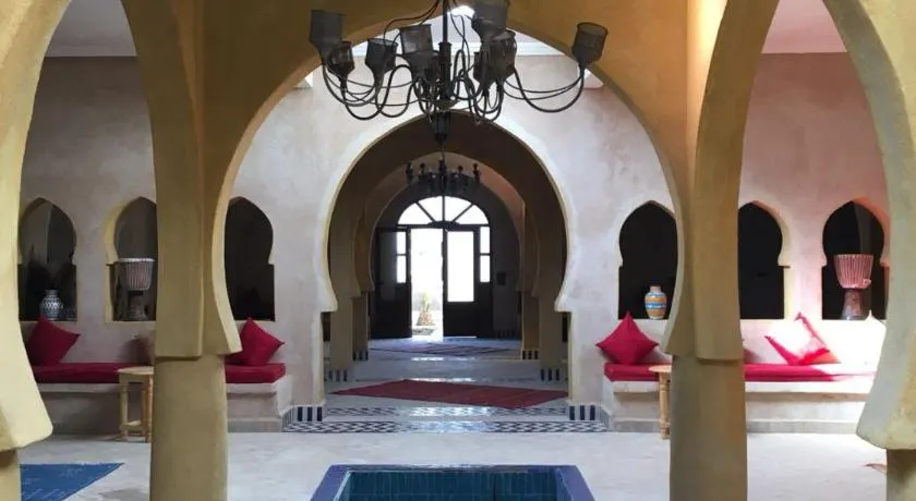 Riad Suerteloca Merzouga - Image 1