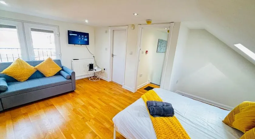 Southall Park Avenue Budget Room - Image 1