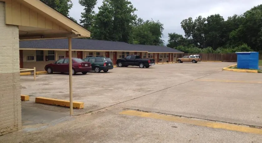 Sunset Inn Longview - Image 1