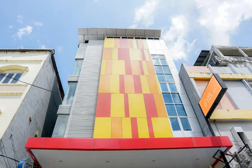 Life Hotel Soekarno Hatta Makassar - Image 1