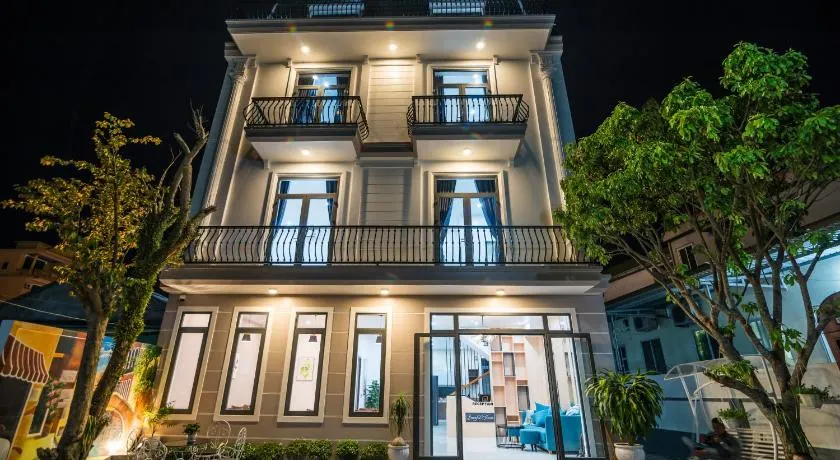 Peaceful House Hostel - Image 1