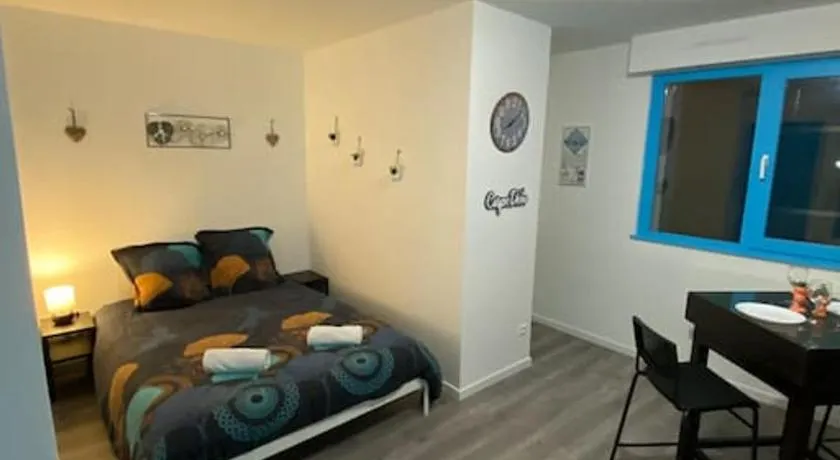 Krutenau Lifestyle, nid pour couple, cœur de Strasbourg - Image 1