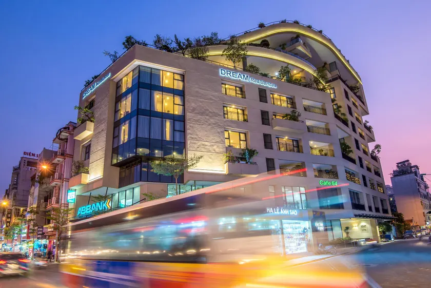 Dream Hotel and Apartment - Image 1