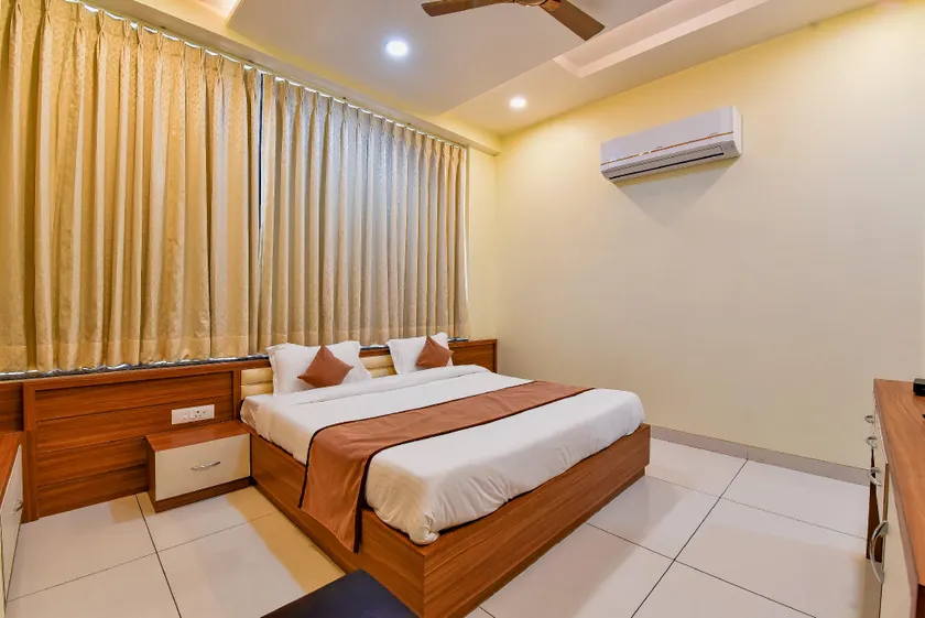 Hotel Purple - Image 1