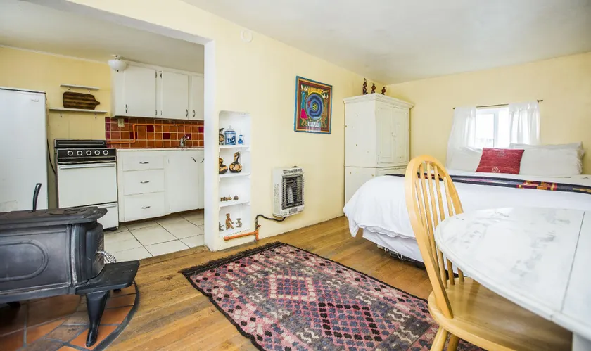 Taos Goji Farm & Eco-Lodge Retreat - Image 1