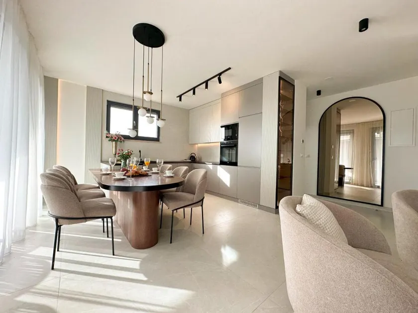 Penthouse - private rooftop pool - Image 1