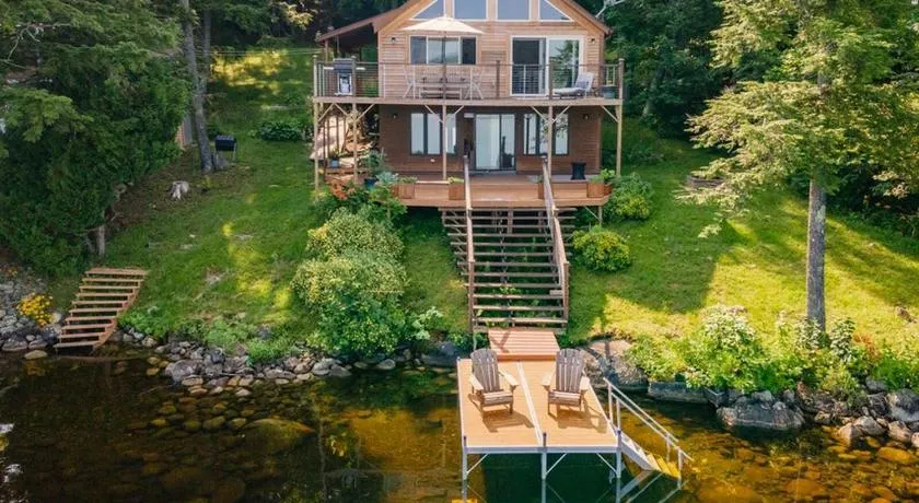 Red Cedar Haven Lakeside Tranquility - Image 1