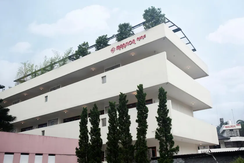 Mansion Nine - Image 1