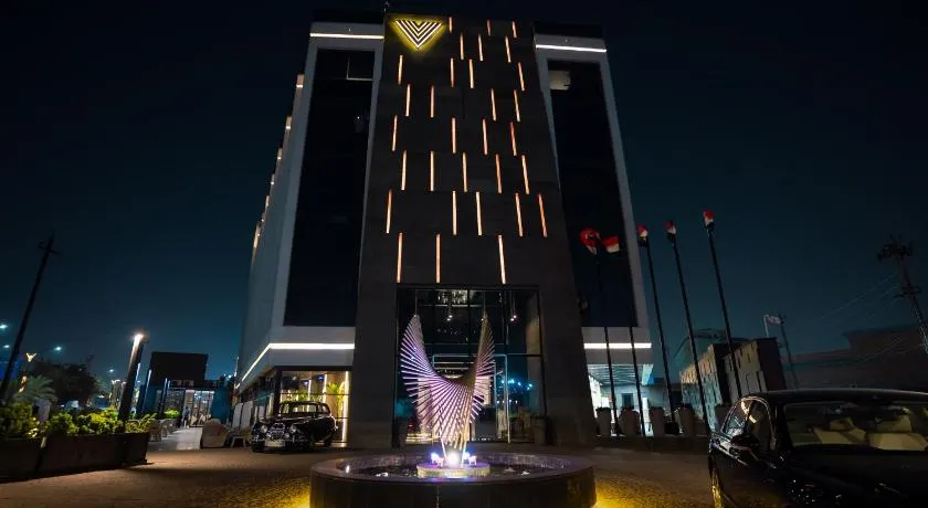 The V Hotel - Image 1