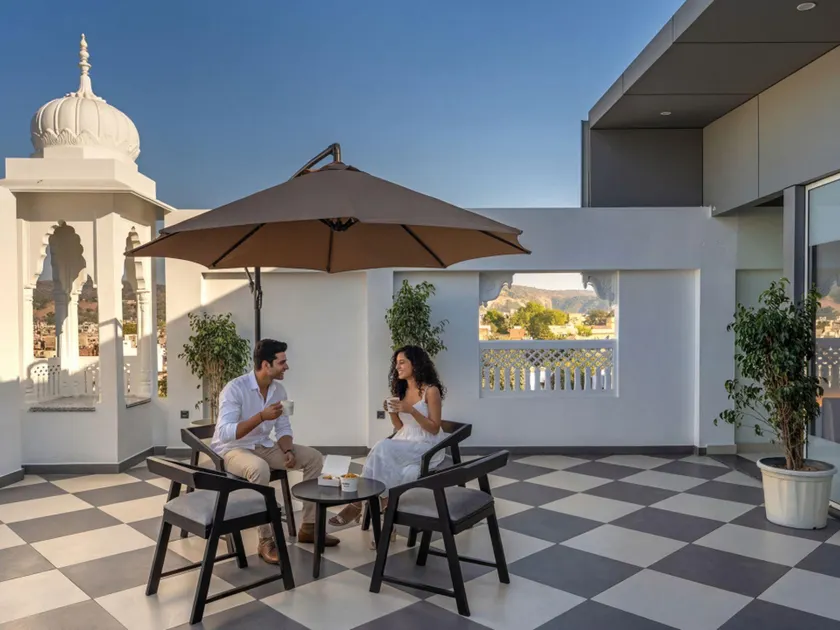 The Hosteller Bam Jaipur, Hawa Mahal - Image 1