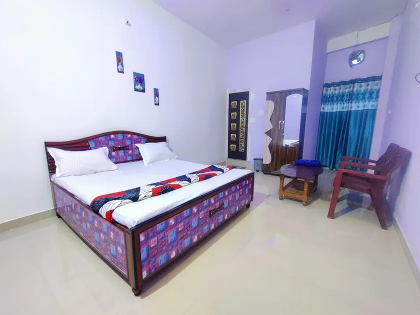 SPOT ON 82752 Hotel Daya Inn - Image 1