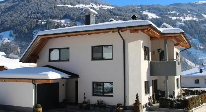 Appartement Alpina Zillertal - Image 1