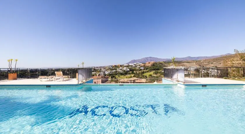 Mediterranean Swing - Acosta Apartment 4, Villa Padierna - Image 1