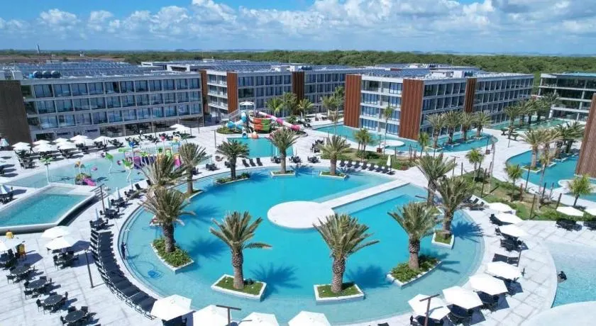Resort Porto Life 2 - Image 1