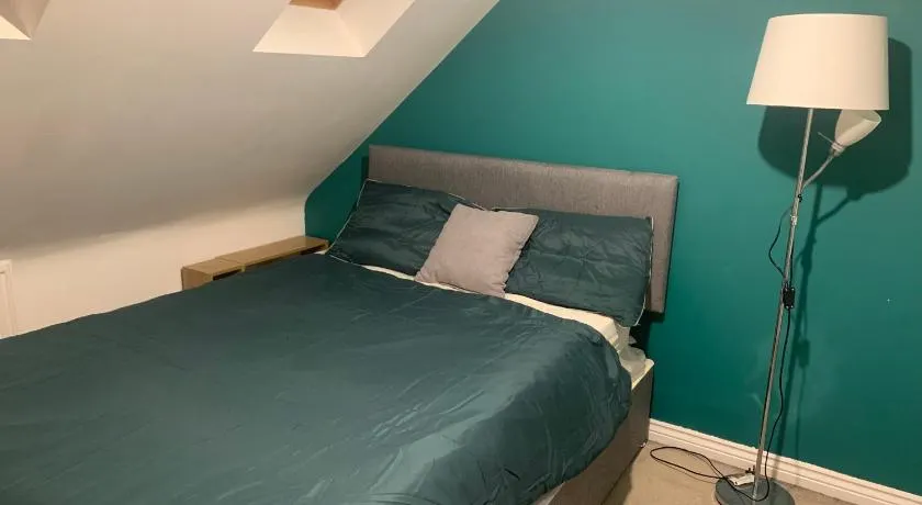 Comfy double Bedroom in Greater Manchester - Image 1