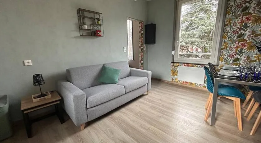 Martine: appartement 1er étage - Image 1