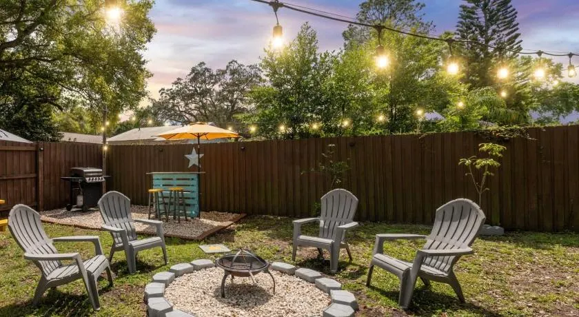 Clearwater 2BR Home Private Fire Pit, Hammock & Grill 10 Min to Beach - Image 1