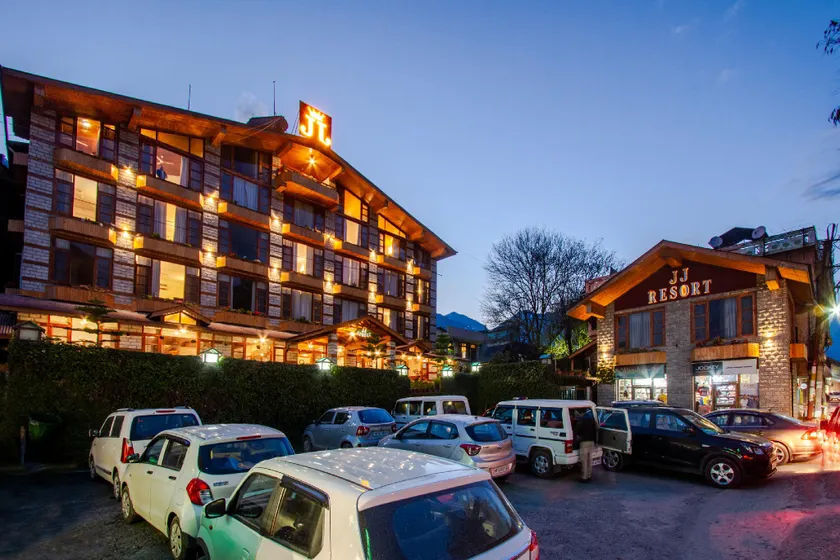 JJ Resorts - Image 1