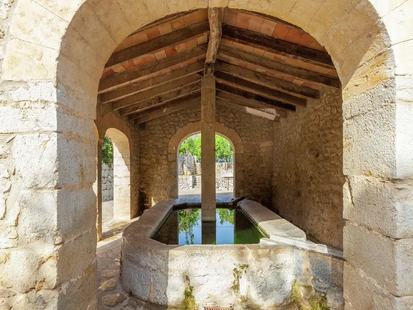 Rustic House in Mancor with Pool - Image 1
