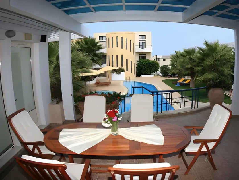 Elizabeth Suites - Image 1