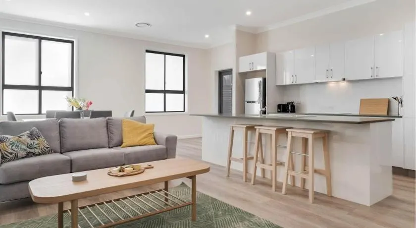 Crooked Lane Apartment - CBD, Stylish & Central - Image 1