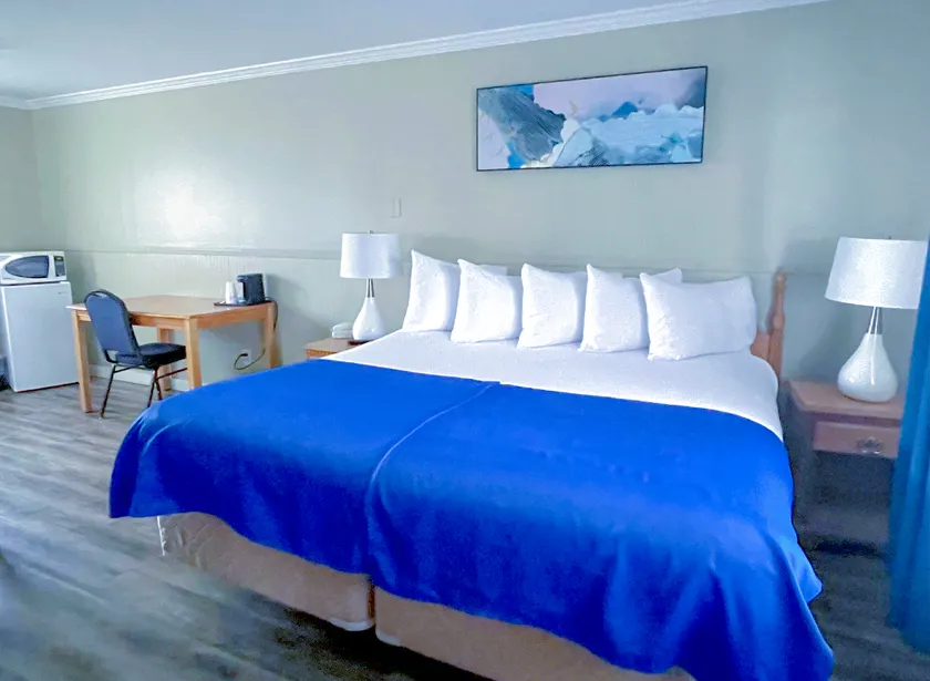 OMEO Suites Glass Beach - Image 1